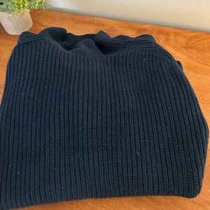 Norm Thompson Navy Merino Wool Turtleneck Sweater— size M